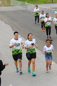 BIB: 1
                            <button type="button" onclick="openModal(3560713)" class="btn btn-primary btn-sm float-right btn-popup" data-toggle="modal" data-target=".modal-high-quality">
                        <i class="fas fa-shopping-cart"></i> Add to Cart
                    </button>
                                            <button type="button" onclick="isThisMe(3560713, true)" class="btn btn-success btn-sm float-right btn-popup btn-isme hidden" data-toggle="tooltip" data-placement="bottom" title="นี่คือรูปของคุณใช่ไหม คลิกที่นี่เพื่อเอาเข้าอัลบั้ม">
                        <i class="fas fa-plus"></i> Add to album
                    </button>
                    <button type="button" onclick="isThisMe(3560713, false)" class="btn btn-warning btn-sm float-right btn-popup btn-isnotme hidden">
                        <i class="fas fa-ban"></i> Remove from album
                    </button>